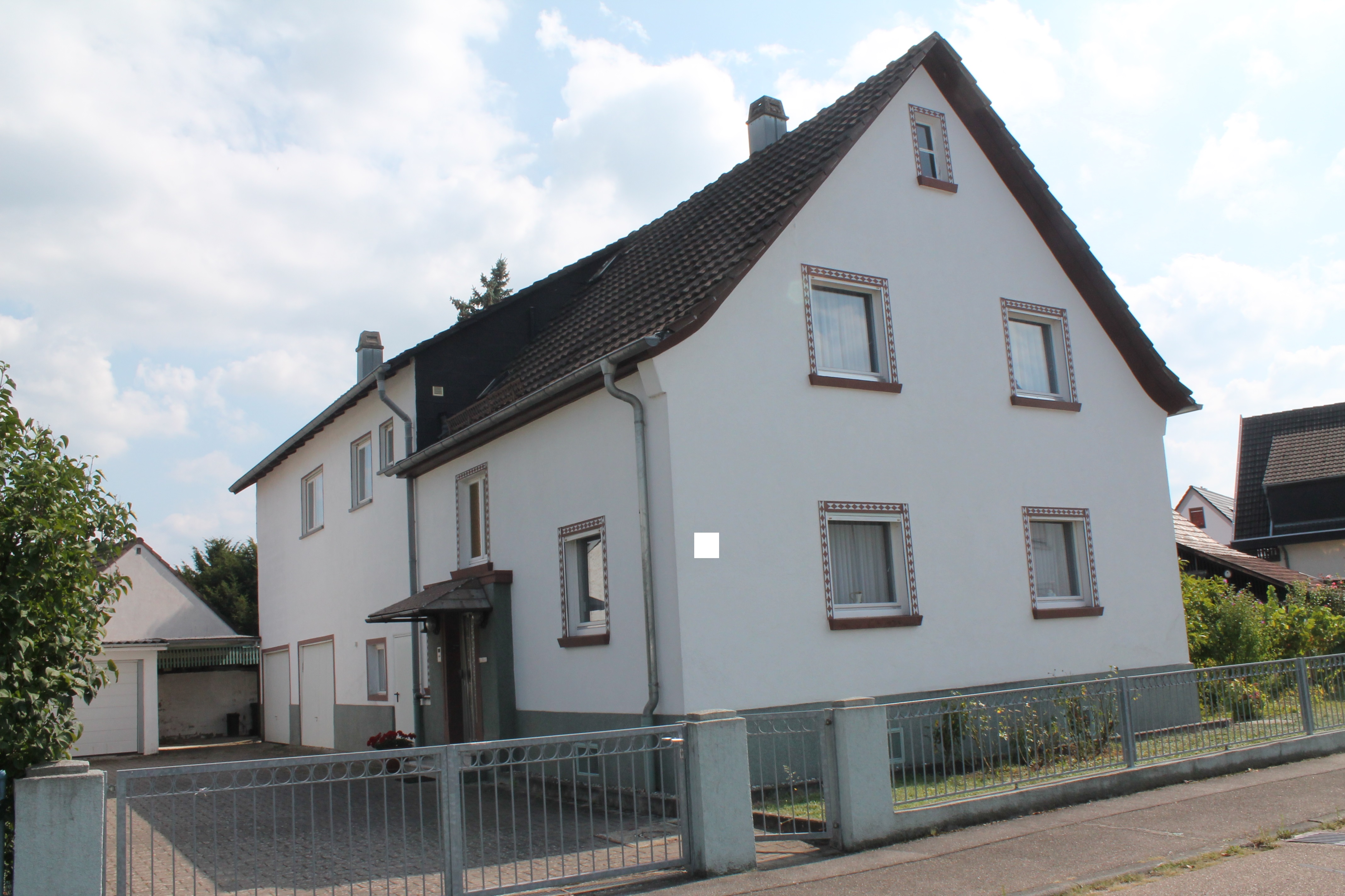 Freistehendes Einfamilienhaus in bevorzugter Wohnlage von Kuppenheim // VERKAUFT